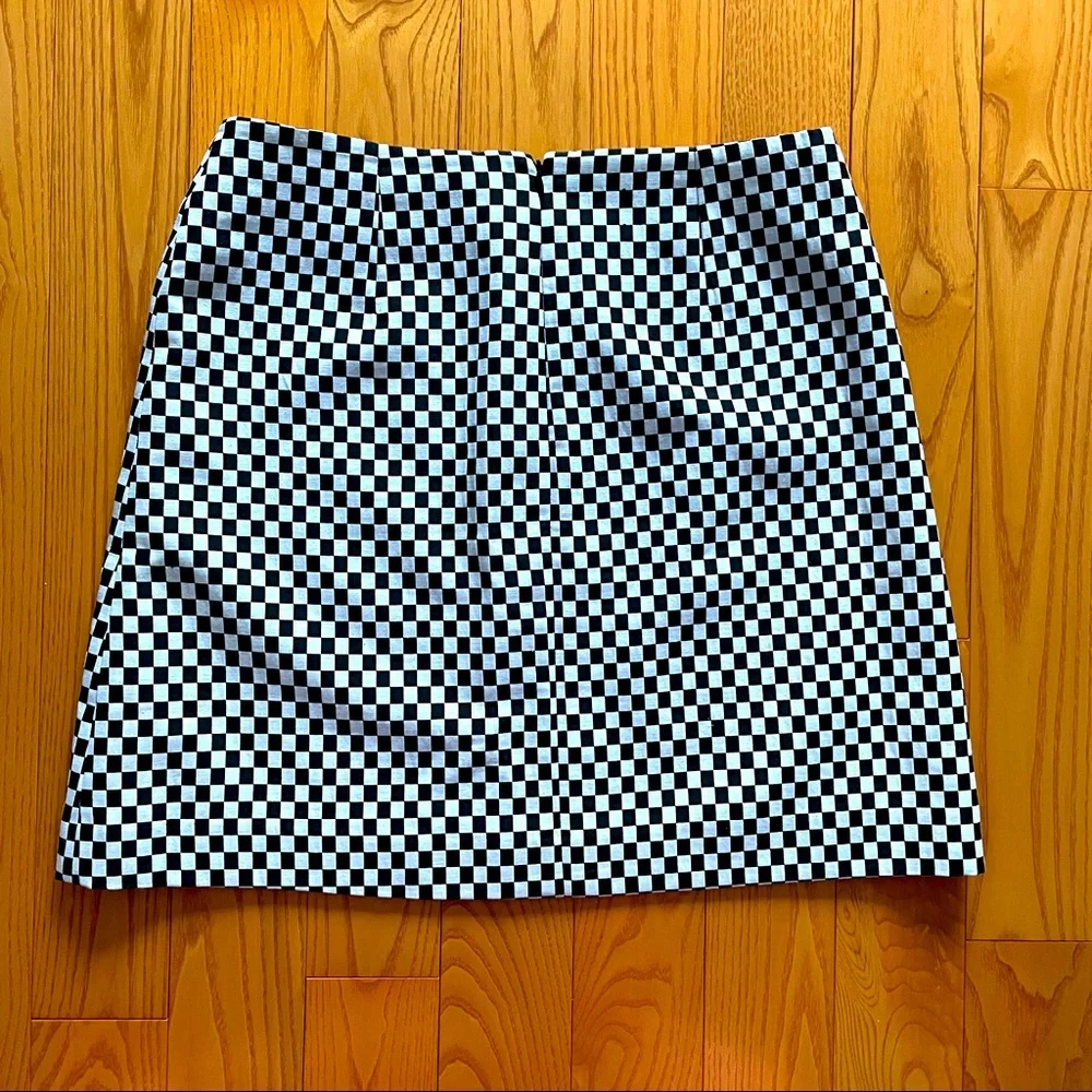 Ricki’s Black & White Checkered Skirt - size 6 - Picture 2 of 7
